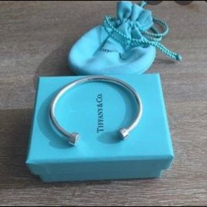 Return to Tiffany’s Circle Edge Cuff Bracelet